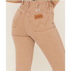 Wrangler Westward 29x32